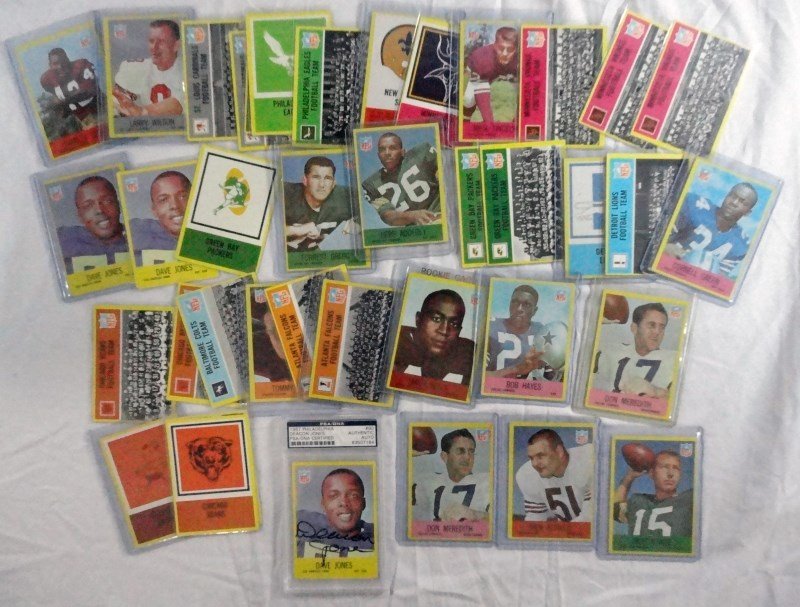 1967 PHILADELPHIA FOOTBALL LOT ( 39 CDS) STARR, (1 of 4)