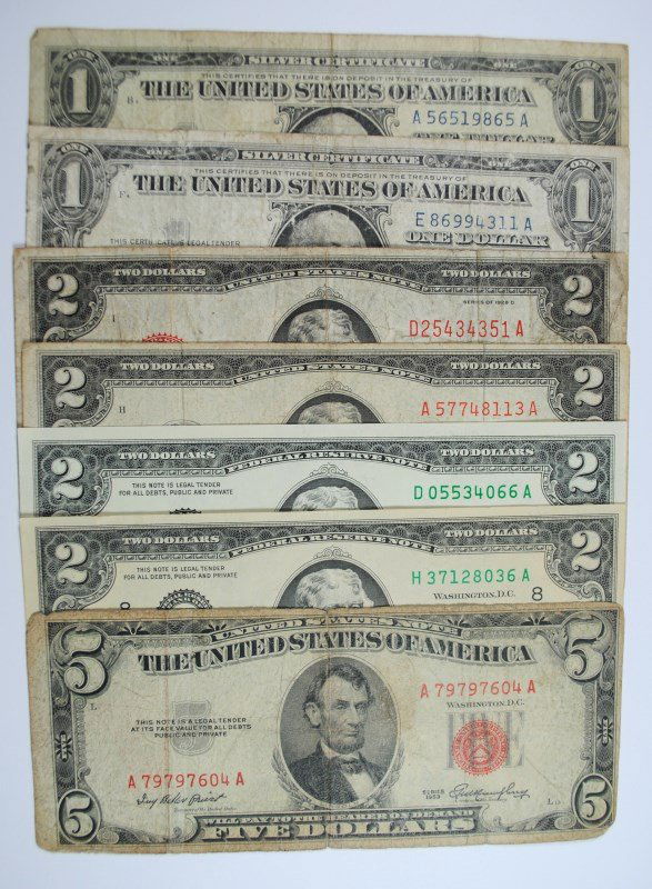 (7) MISC NOTES (2-$1 SILVER CERTIFICATES, 2-$2 RED: ESTIMATE $45 - $60. SILVERTOWNE AUCTIONS IS KNOWN FOR QUALITY & SERVICE. REGISTER TO BID!