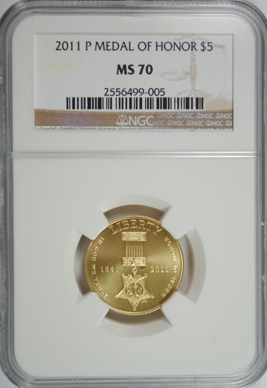 2011 $5 GOLD (MEDAL OF HONOR) COMMEN NGC MS-70 !!!! (1 of 4)