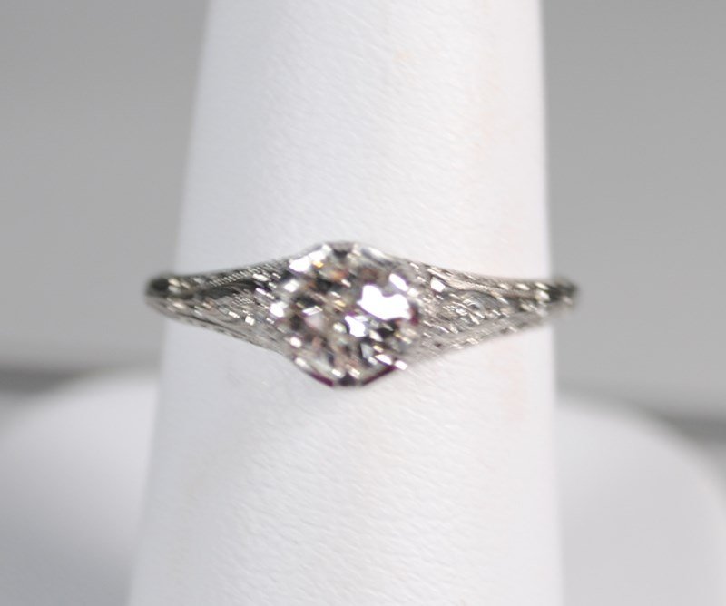 ANTIQUE PLATINUM FILIGREE DIAMOND RING - OLD MINE CUT (1 of 4)