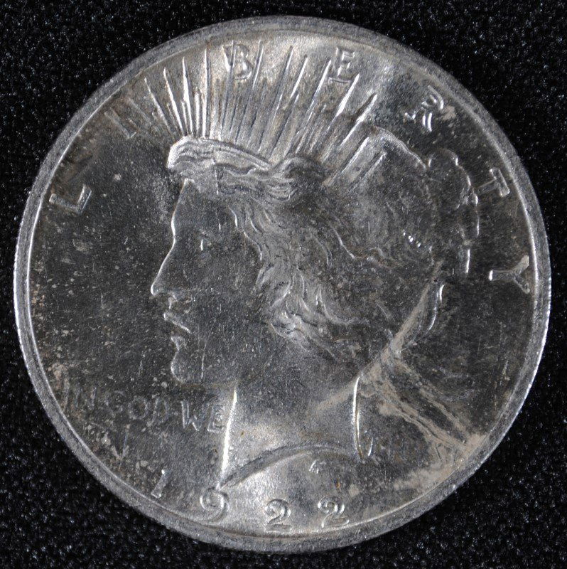 1922 PEACE DOLLAR CH BU (1 of 2)