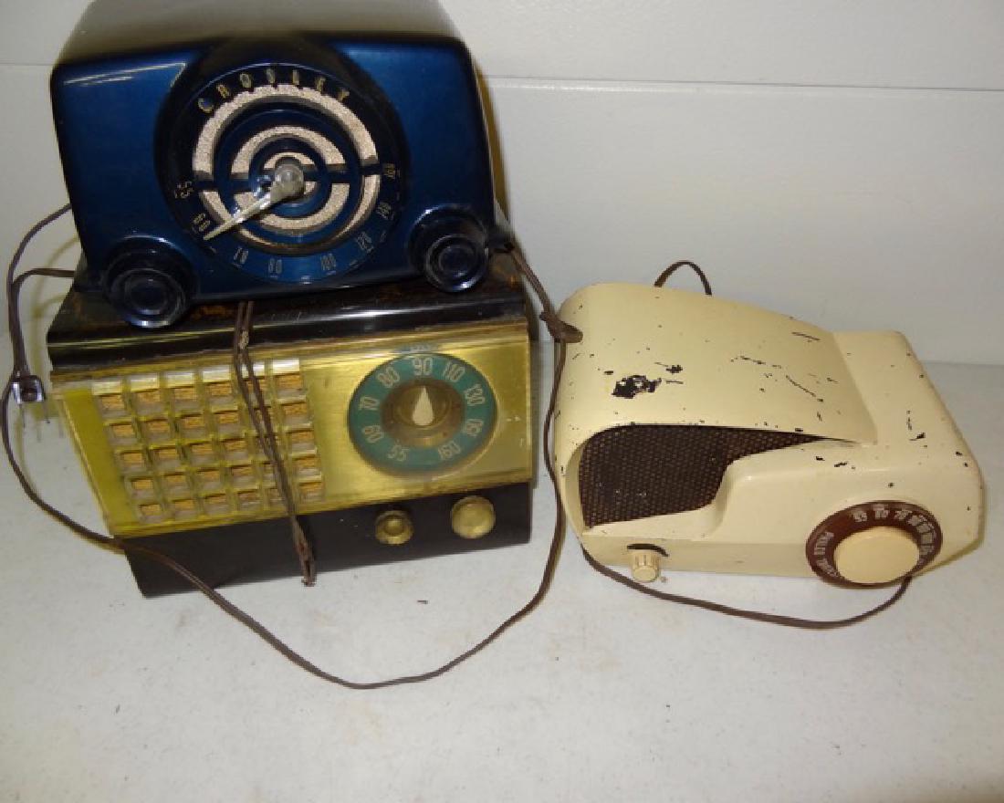 3 Old Radios (1 of 4)