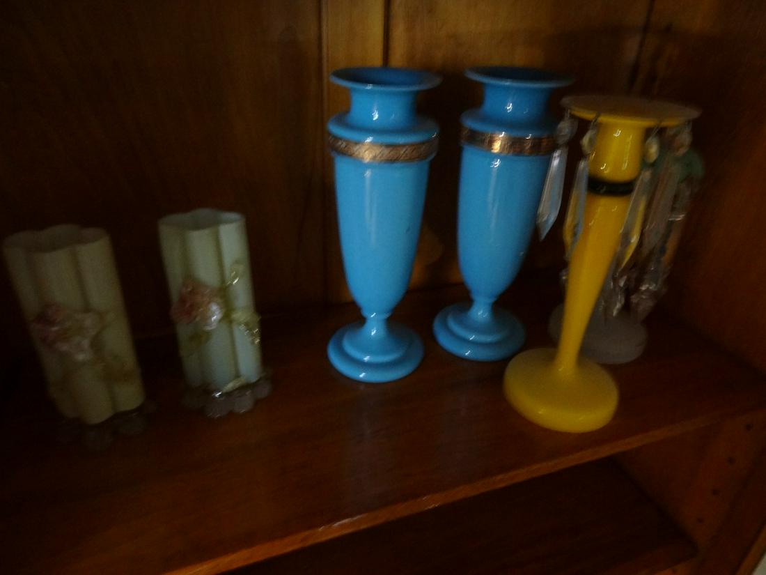 Pair Bristol vases, 2 art glass vases ans 2 (1 of 3)