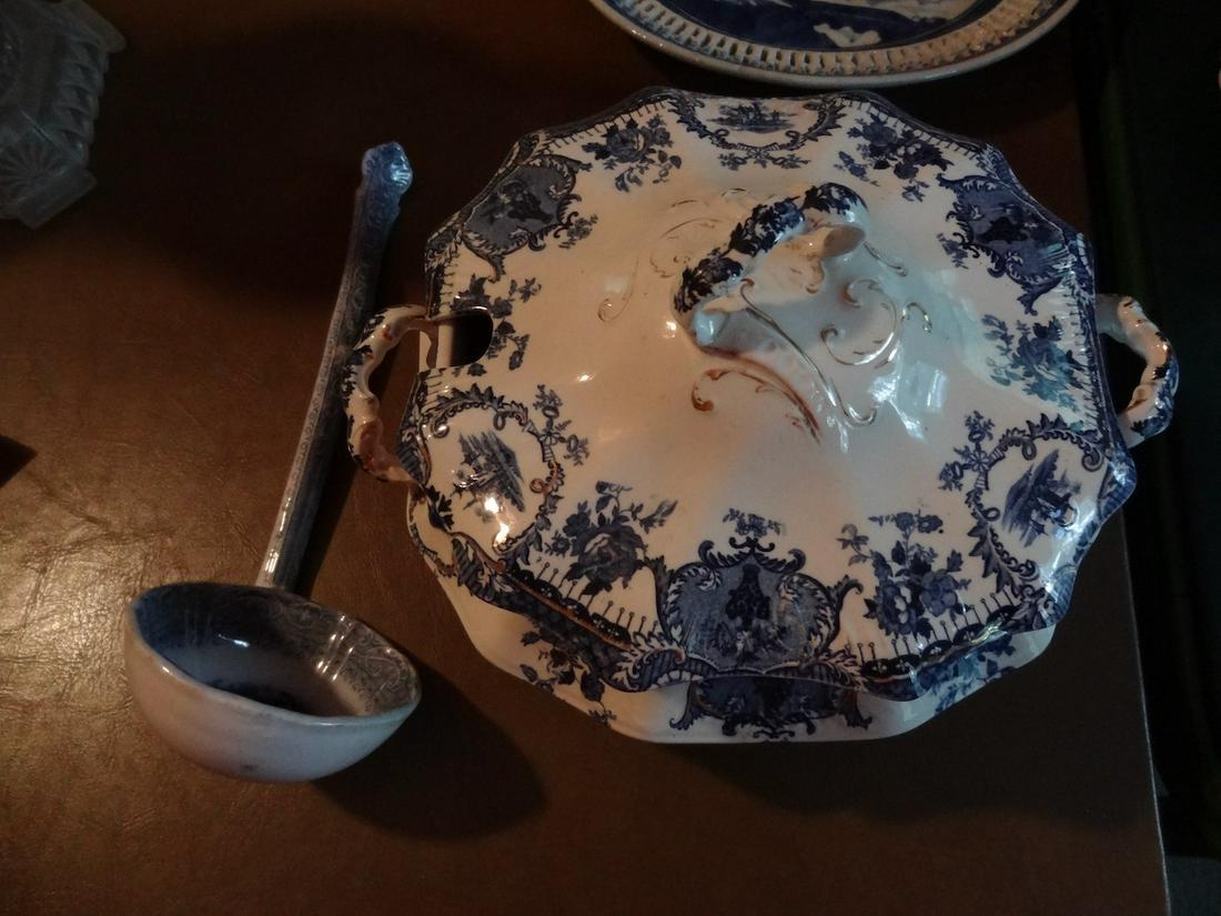 Early Raleigh double handled tureen w/ early ladle (1 of 3)