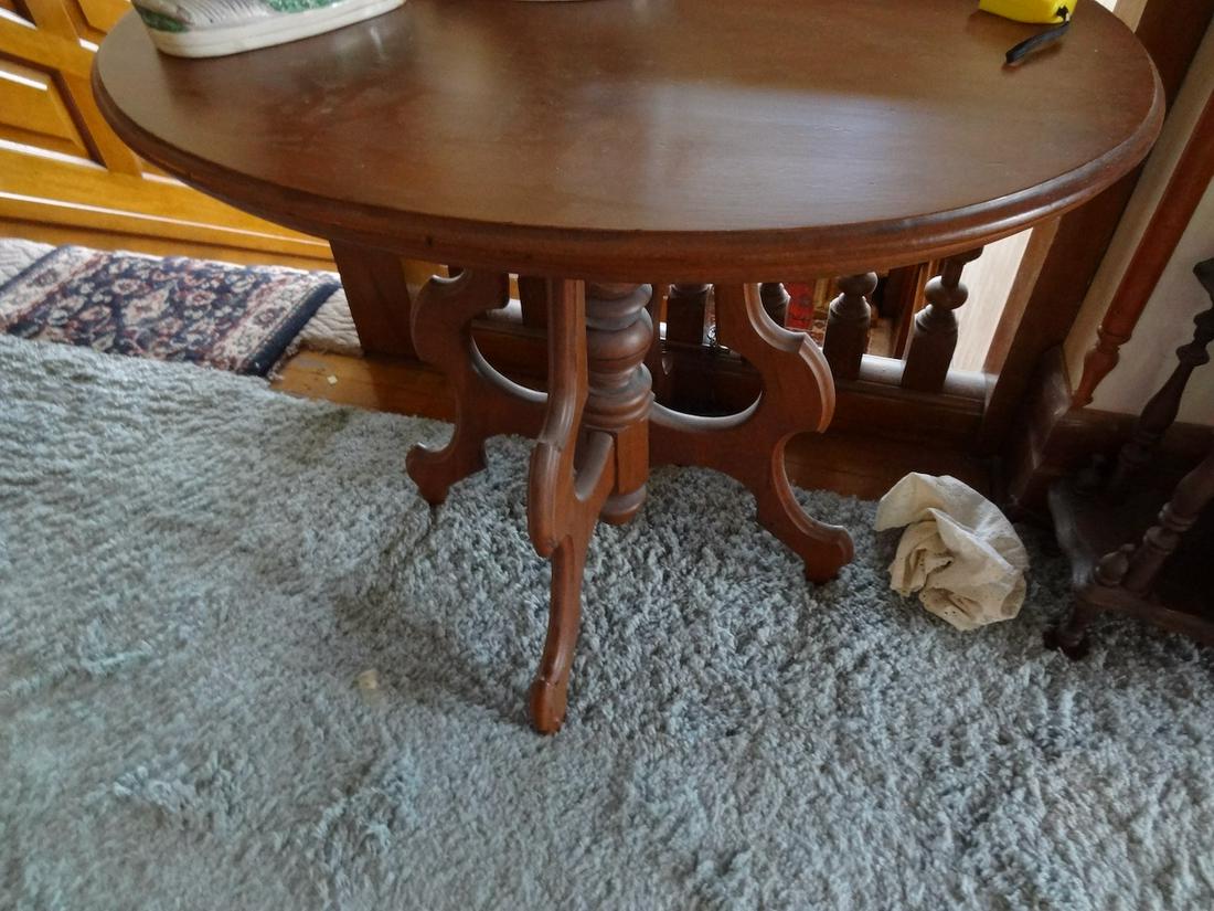 Oval Victorian walnut table (1 of 2)
