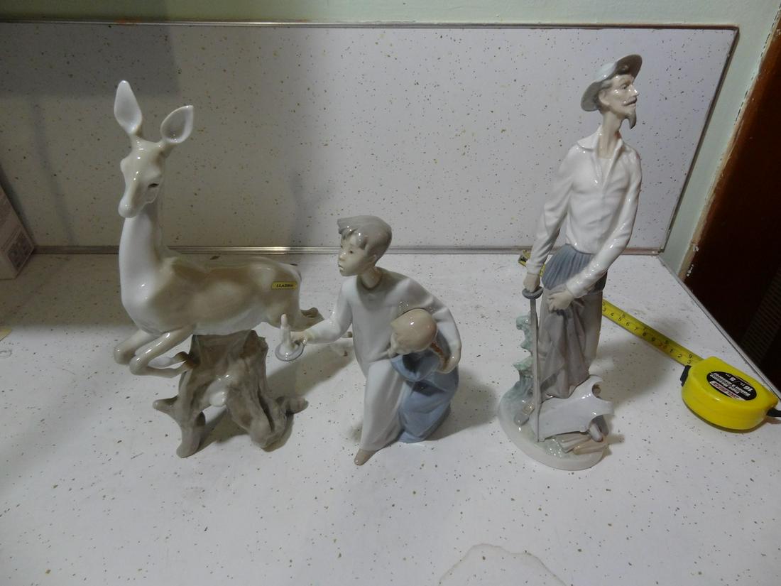 3 Lladro figures (1 of 4)