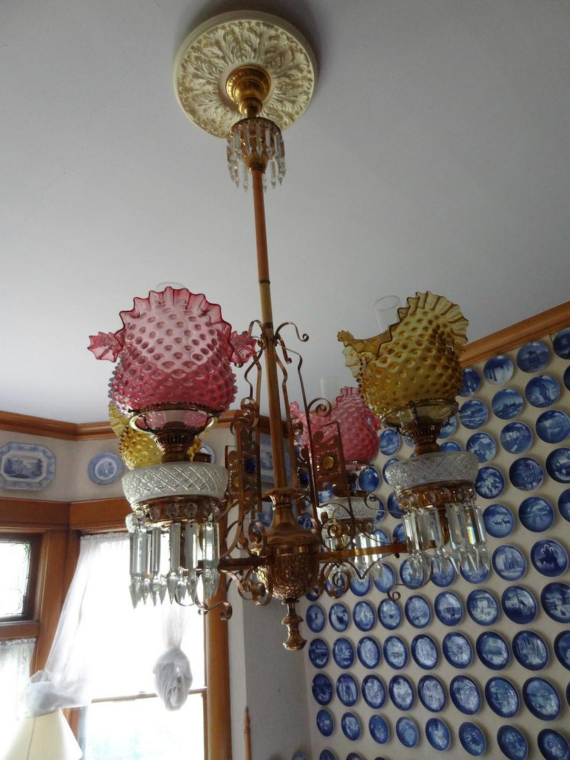 Early 4 arm kerosene jewelled fixture (1 of 2)