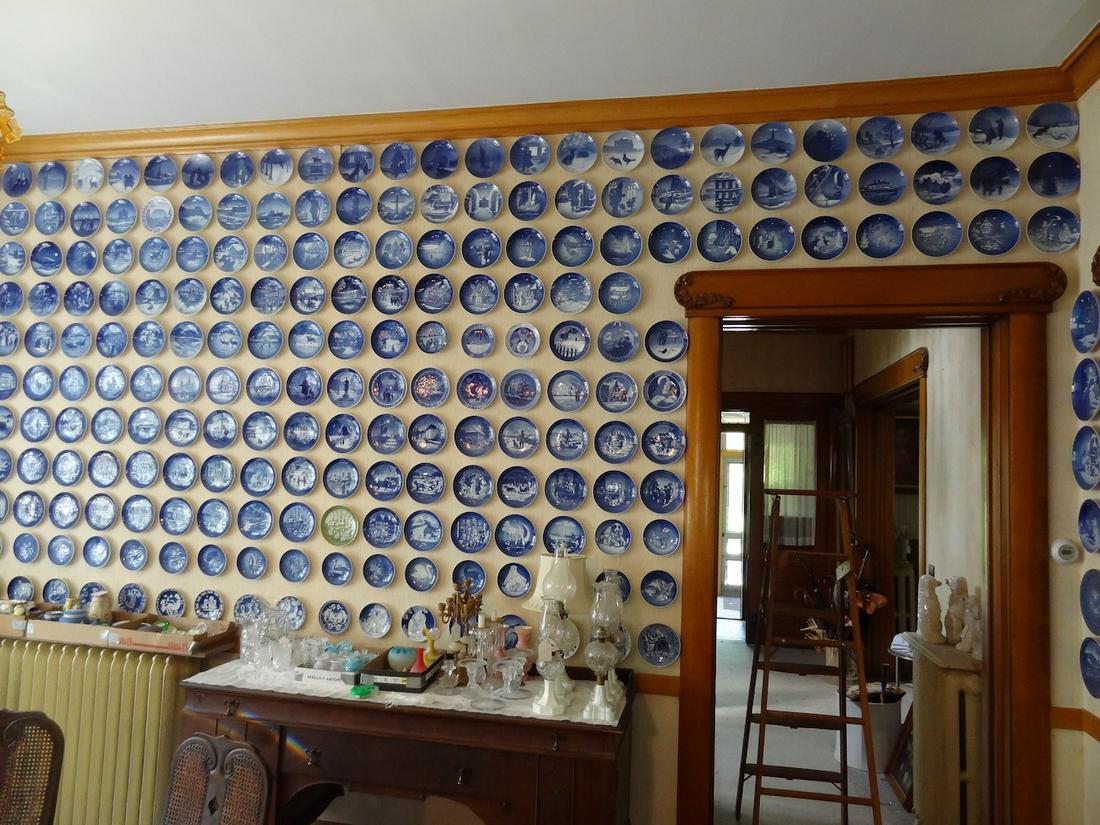 Over 200 blue/white Royal Copenhagen plates (1 of 12)