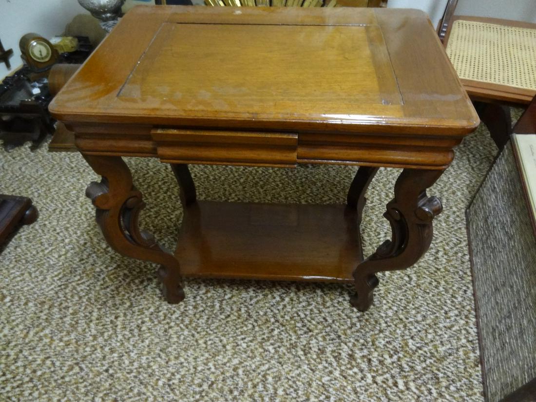 Petite Victorian table with drawer (1 of 2)
