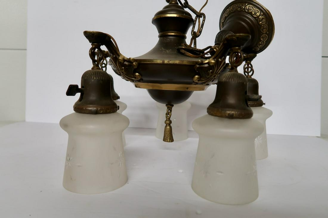 5 Arm Pan Fixture w/Etched Shades: 20" Drop