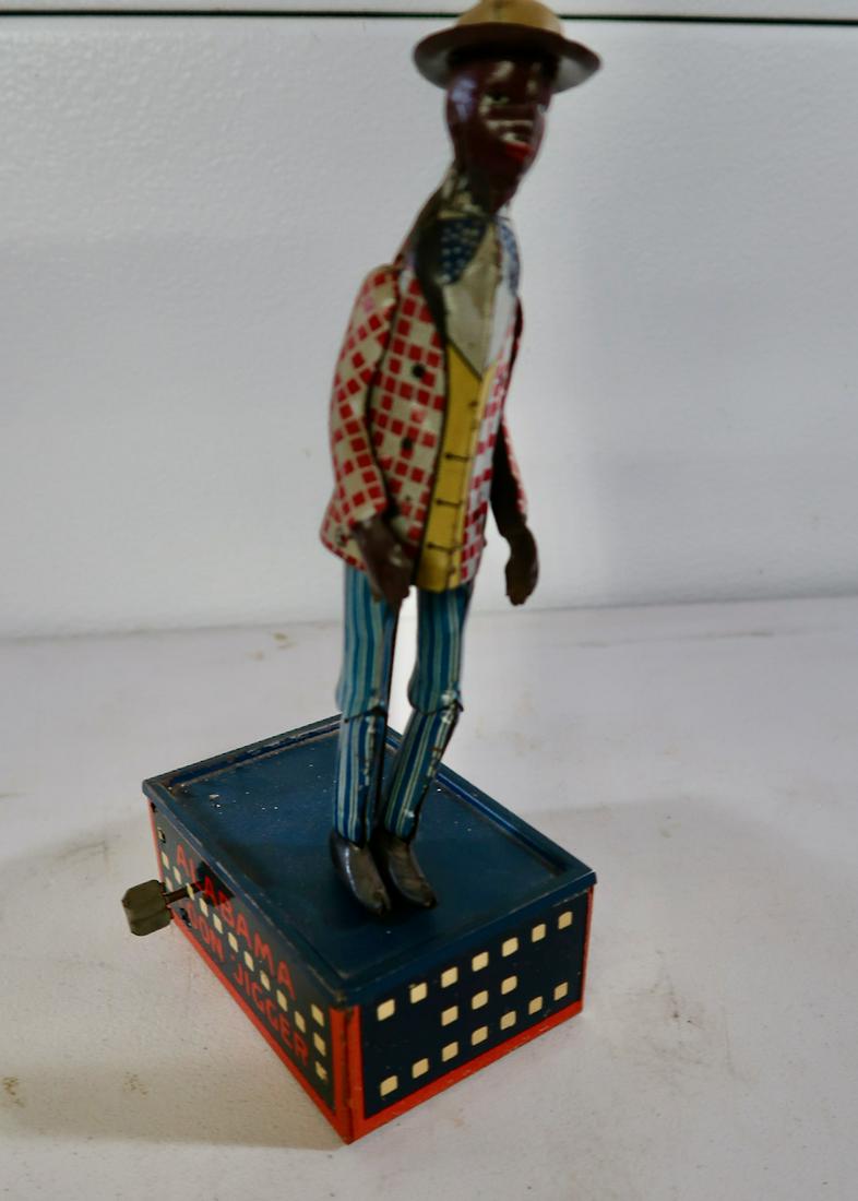 Black Americana Tin Wind Up Toy: 9" Tall X 5" Wide x 3" Deep