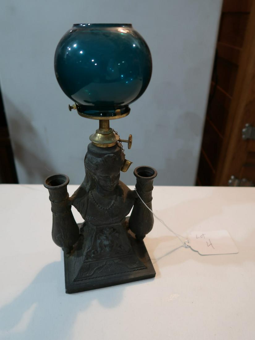 Figural Cigar Cutter Lamp (1 of 2)