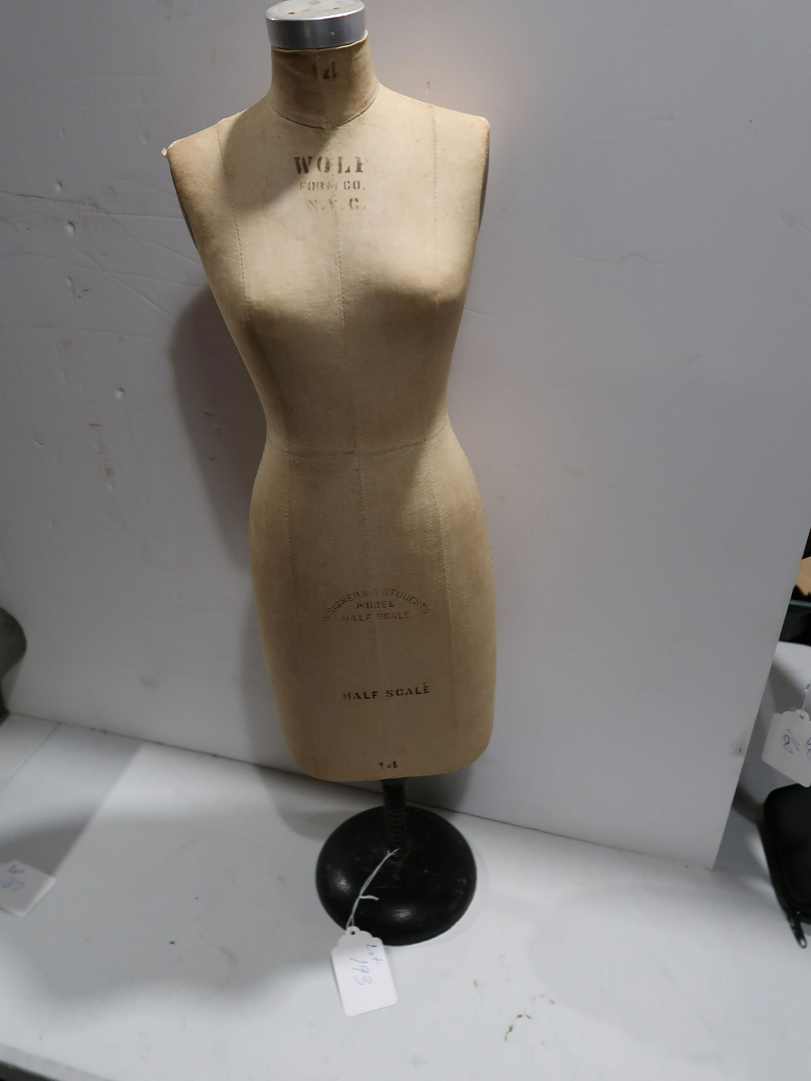 Wolf Dress Form No Jan 01, 2023 Danny's Auction in MN