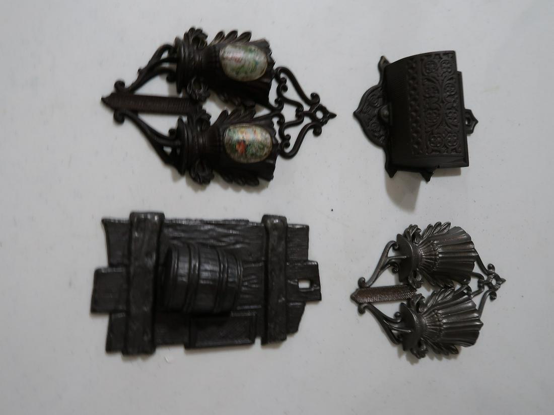 4 Cast Iron Match Safes (Patented 1807) (1 of 4)