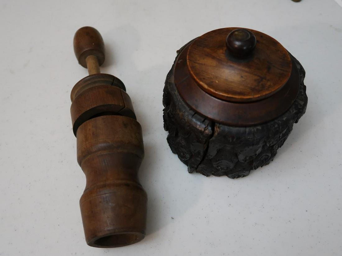 Wood Humidor & Primitive Grinder (1 of 1)