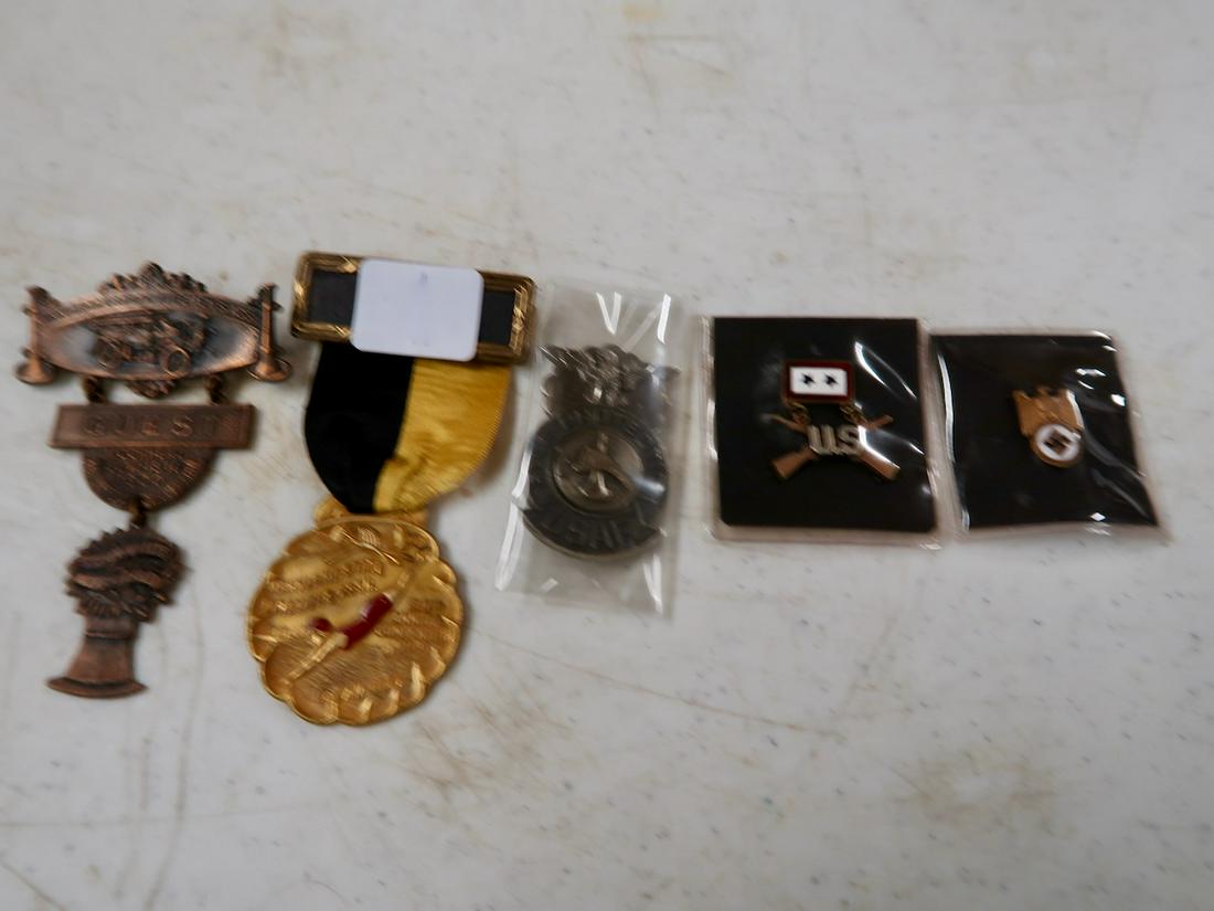 German + US Cavalry Pins and Fireman's Badge (1 of 3)