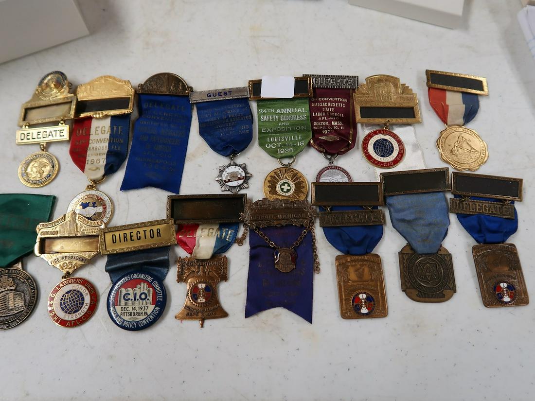 16 Delegate Badges (1 of 3)