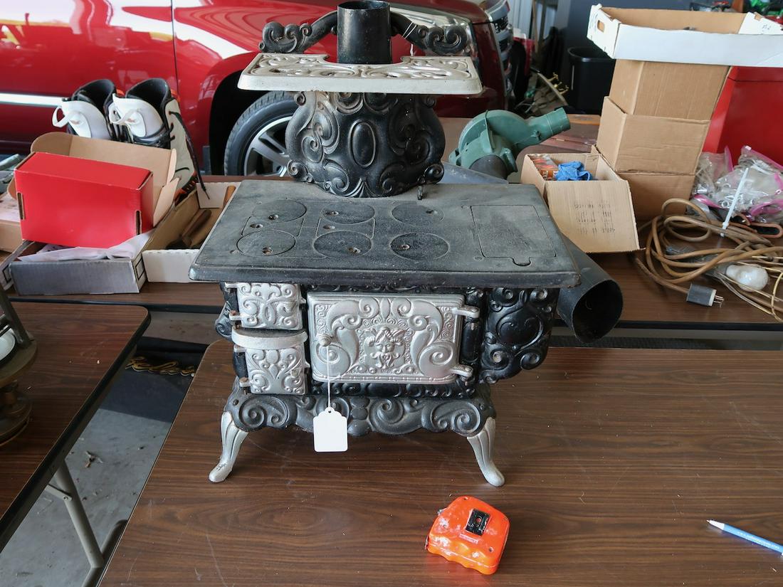Large Cast Iron Toy Stove: 24" x 18" x 12"