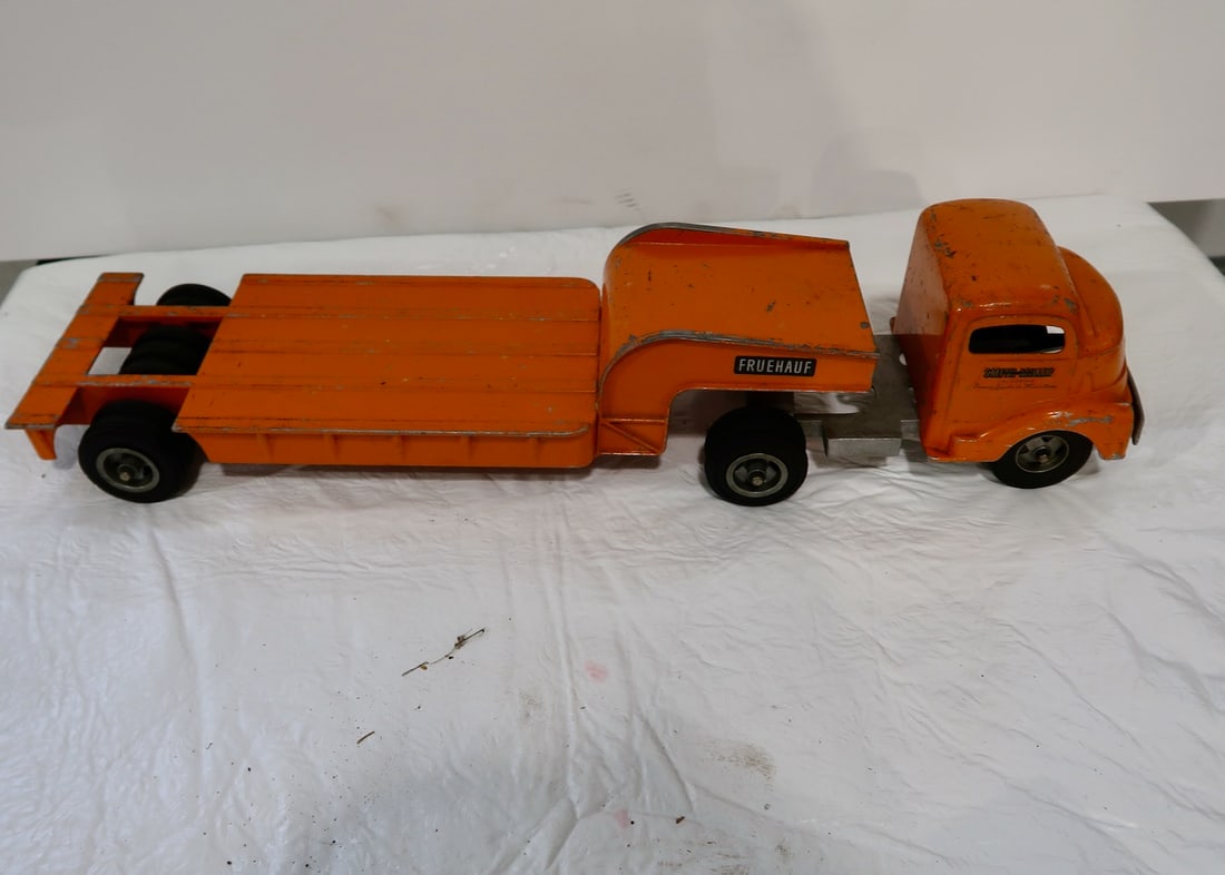 Smith Miller Truck (1 of 3)