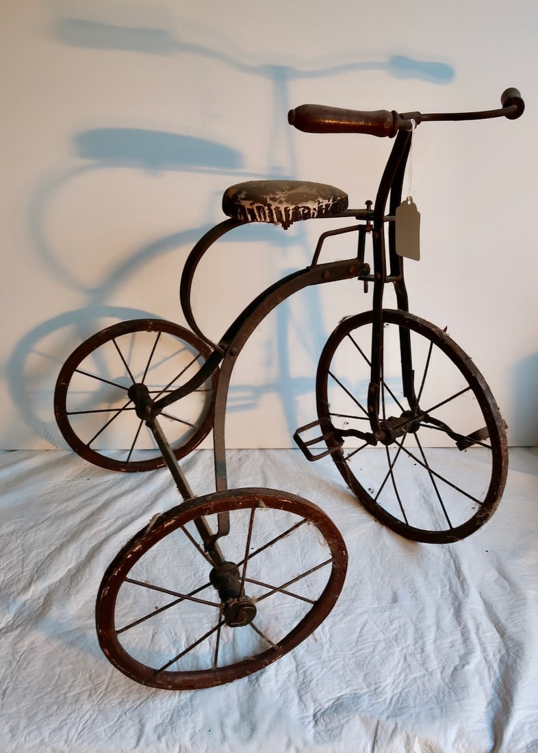 Early Tricycle (1 of 3)