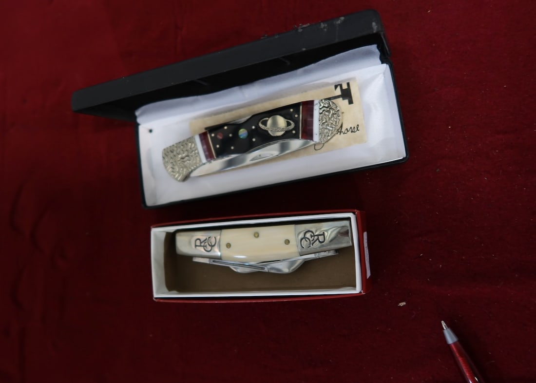 1 Robeson & 1 Brian Yellow Horse Pocket Knives: Largest: 7.25" Long