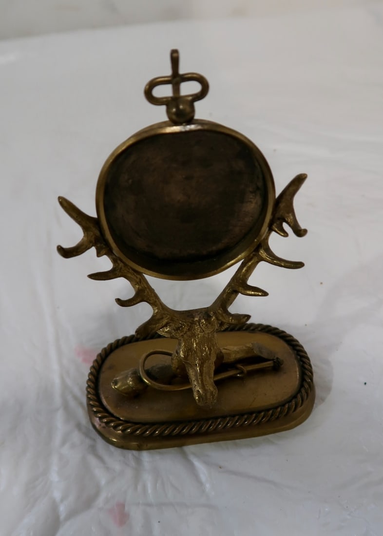 Deer Pocket Watch Holder (1 of 2)