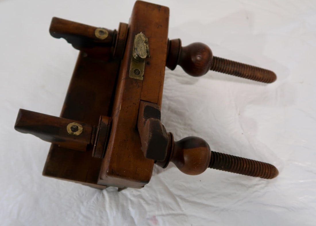 Early Wooden Hand Plane (1 of 2)