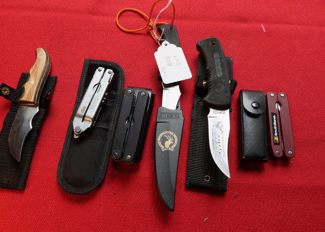 3 Pocket Knives in Sheaths and 3 Pocket Knife Tool Kits (1 of 4)