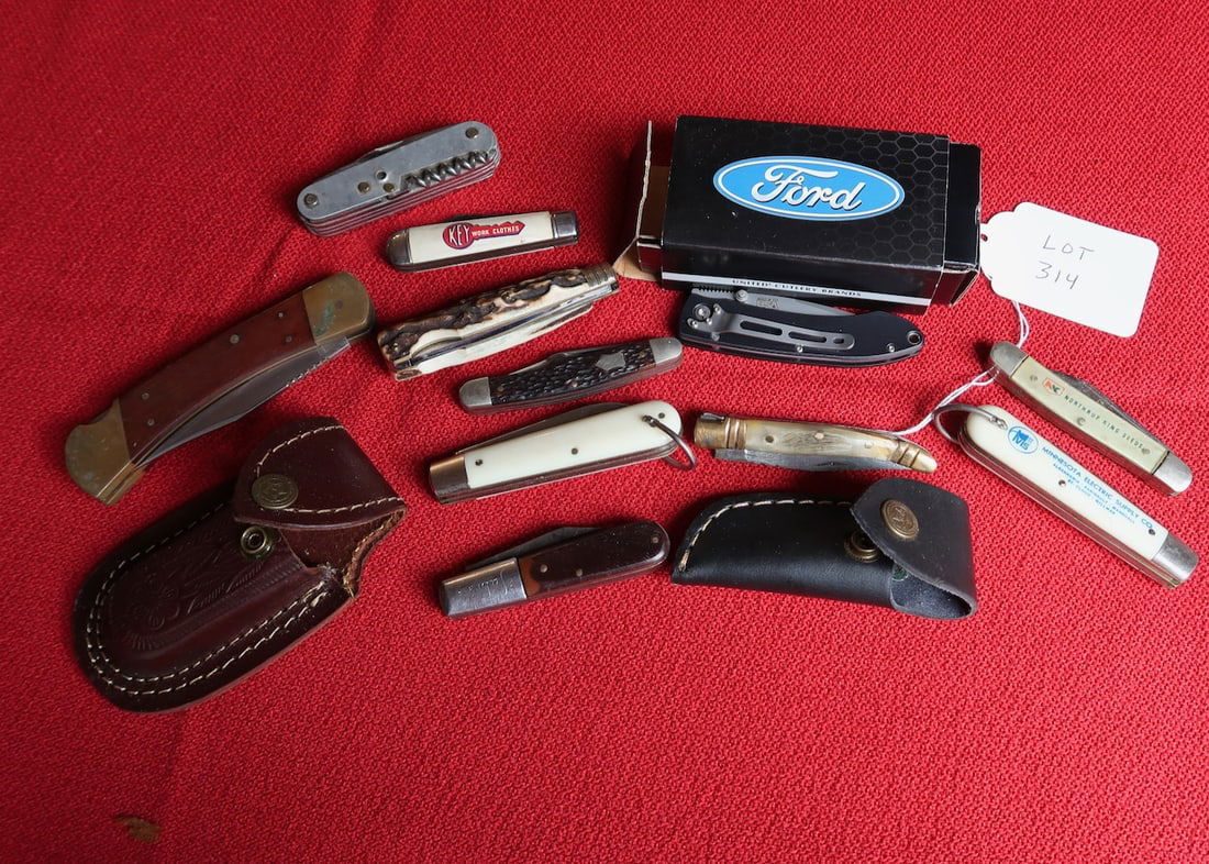 10 Pocket Knives (1 of 3)