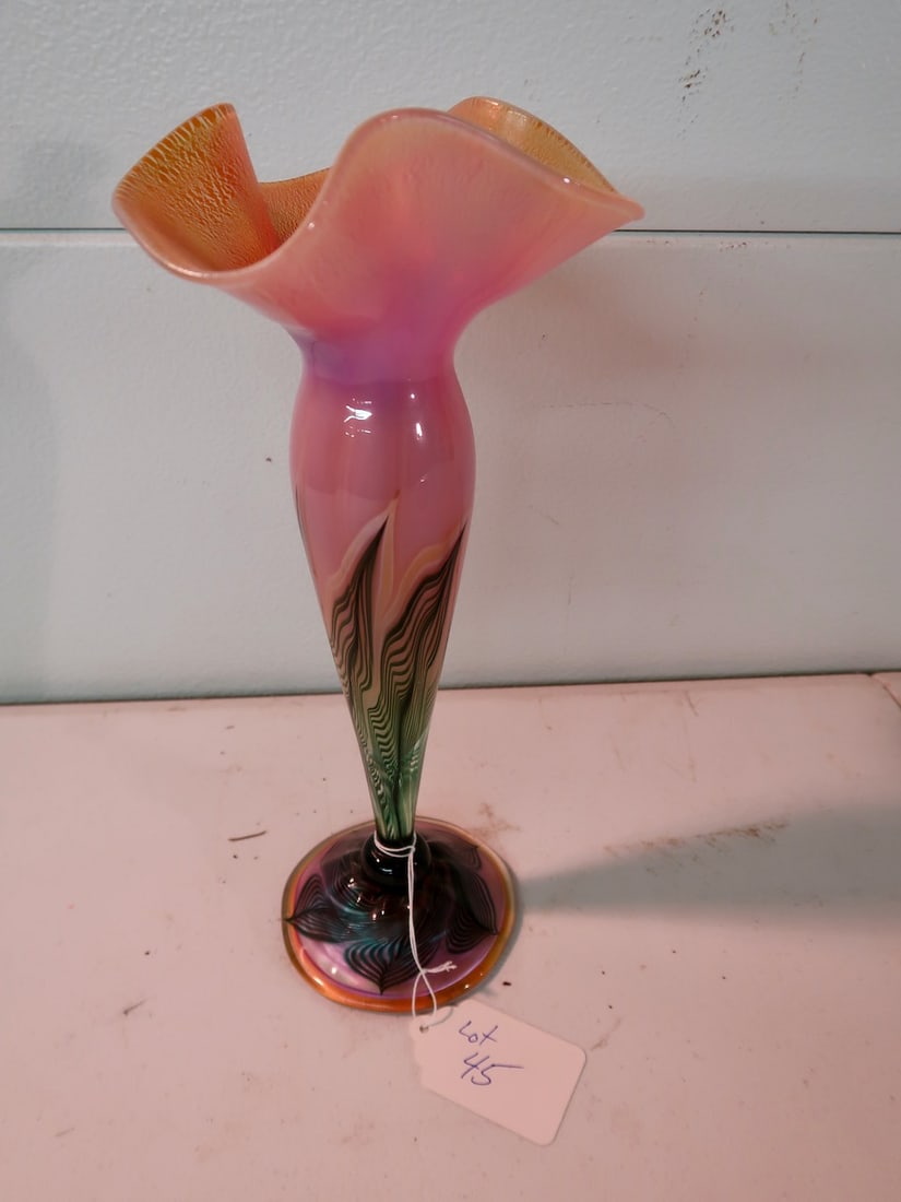 Large Lundberg 1980's Art Glass Vase (1 of 5)