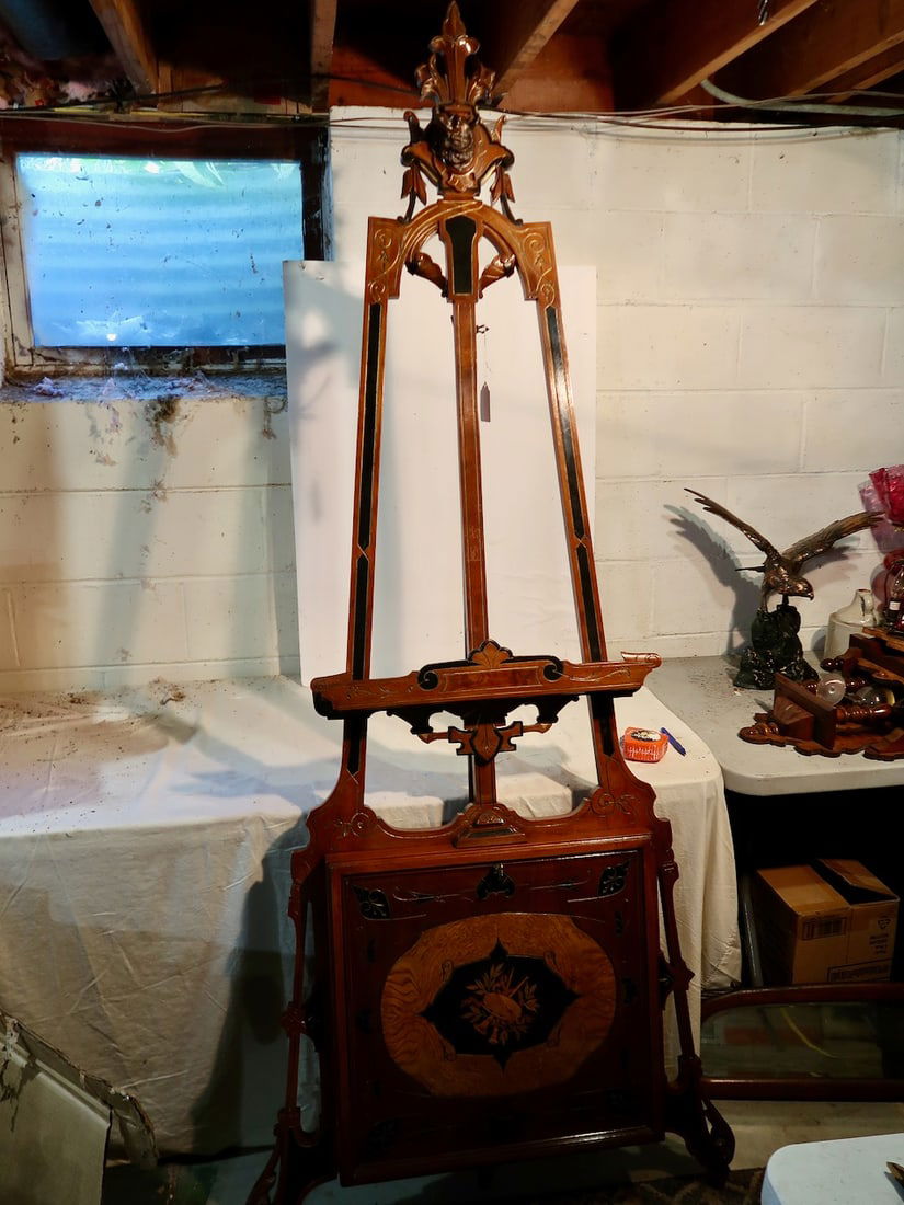 Fabulous Victorian Inlaid Easel w/ Black Reliefs and Fox Head (1 of 8)