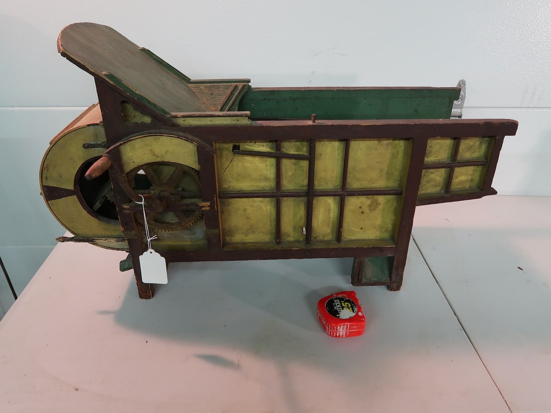 Rare Working Salesman Sample Farm Machinery Separator (1 of 5)
