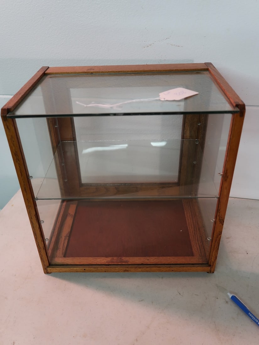 Small Counter Top Oak Showcase (1 of 3)
