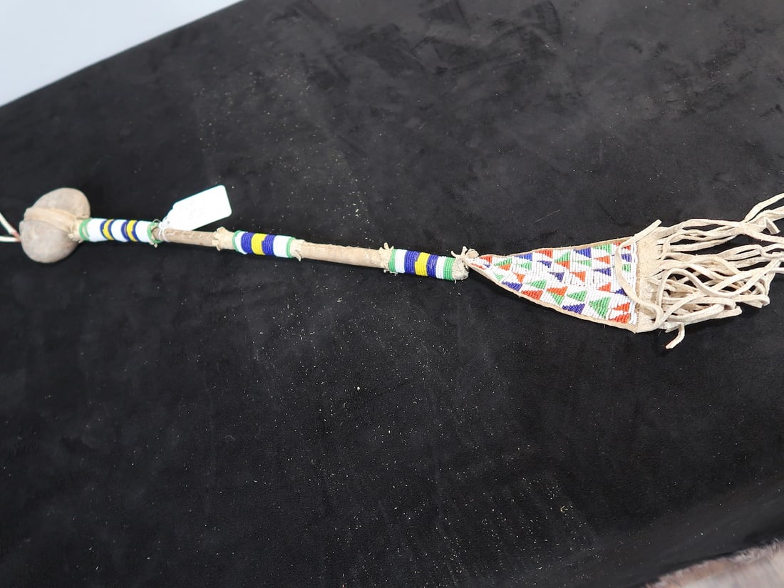 Vintage Native American Beaded War Club (1 of 5)