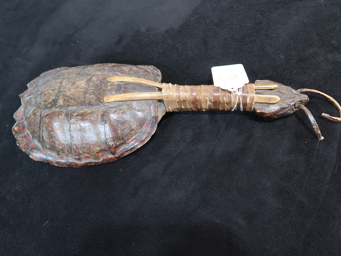 Vintage Native American Snapping Turtle Shell Dance Rattle (1 of 3)