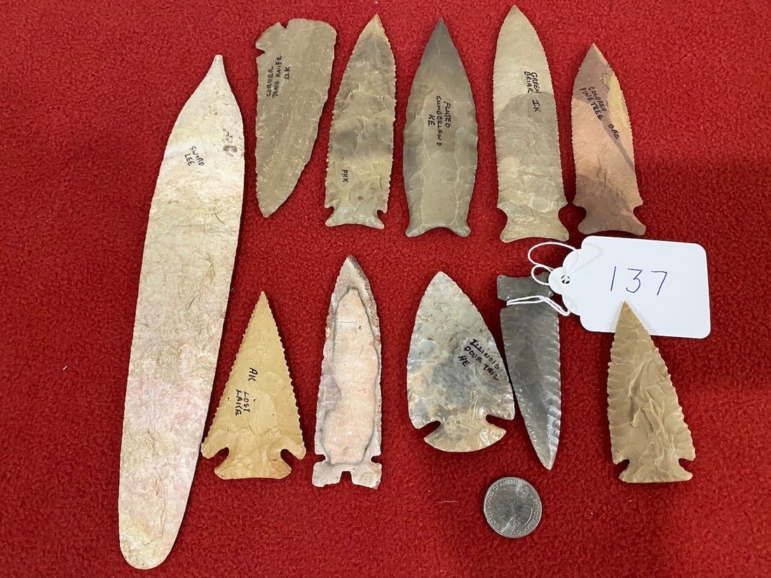 11 Large Native American Arrowheads (1 of 3)