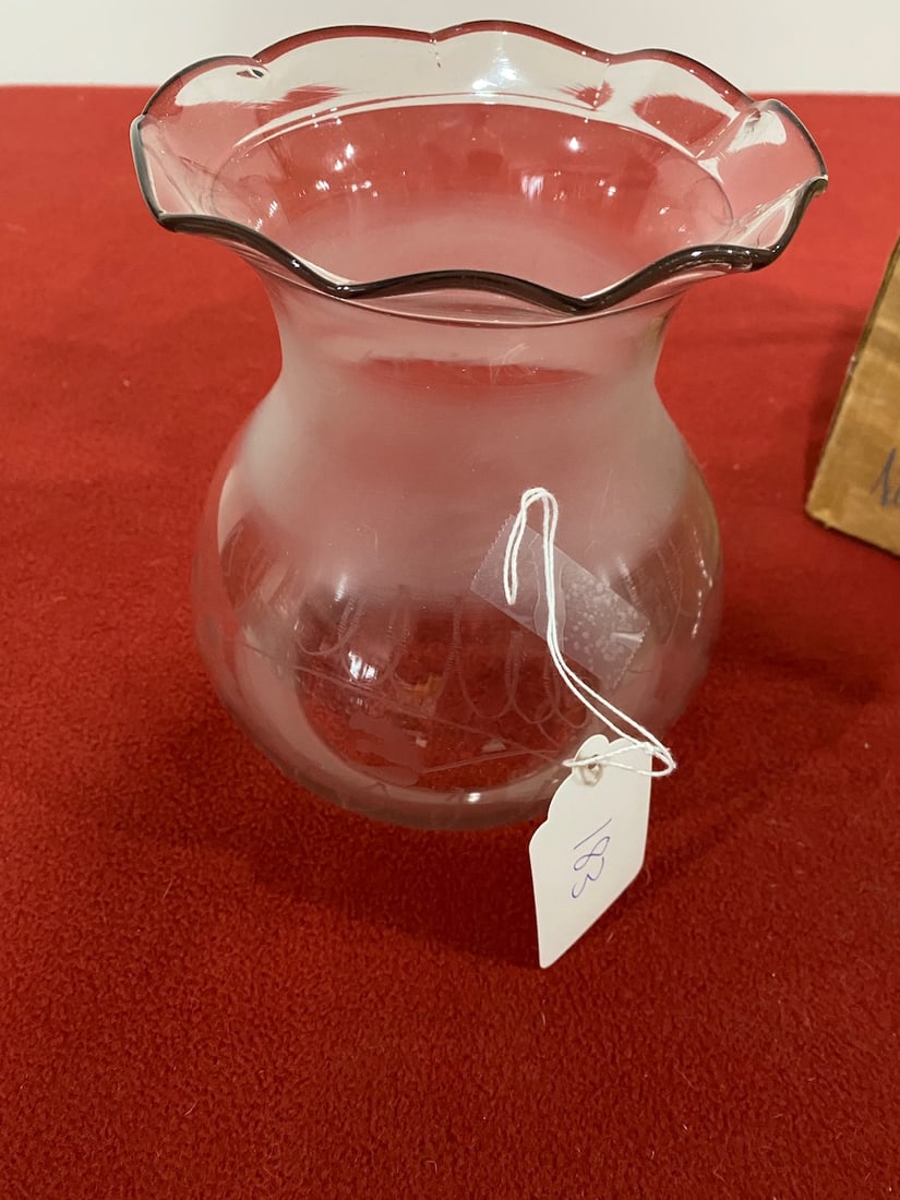 Top Globe For Apple Sauce Kerosene Lamp: 7.5" T x 4" Fitter