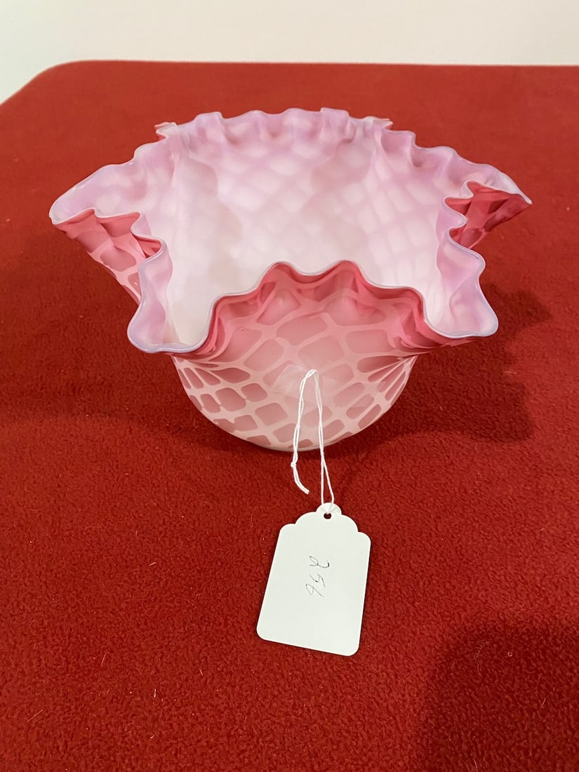 Quilted Pink Floral Gas Shade (1 of 3)