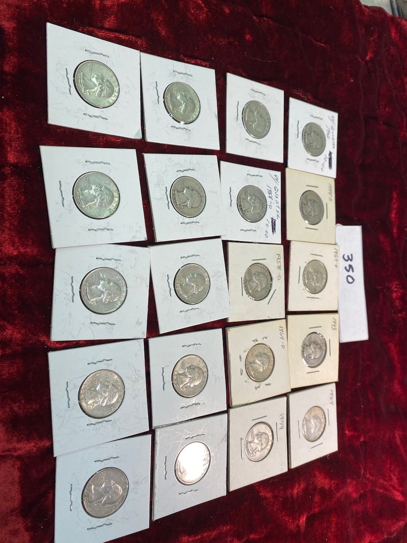 20 Washington Silver Quarters - Various Dates (1 of 2)
