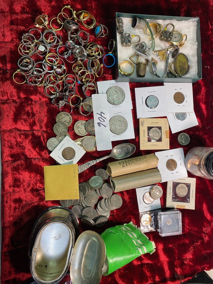 Large Lot of Misc. Coins (Incl. Silver) - Good Lot to Look Through (1 of 2)