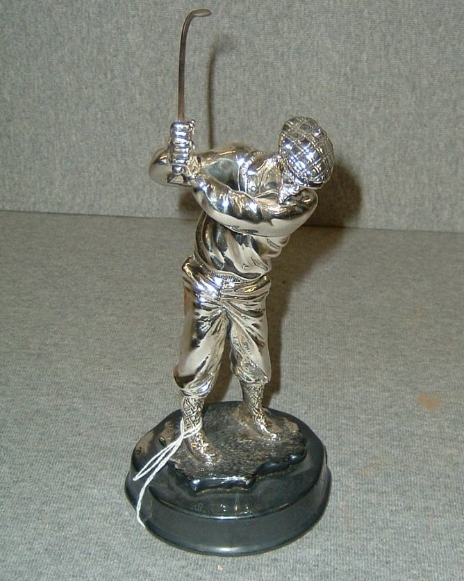 9" 999. Silver Golfer: Removable Club-Good Condition