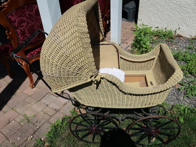 Large Victorian Wicker Baby Stroller (1 of 3)