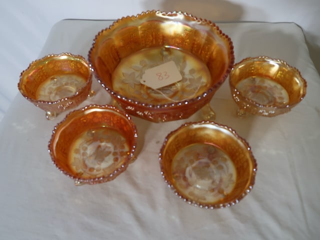 7 Piece Carnival Glass Berry Bowl Set (1 of 3)