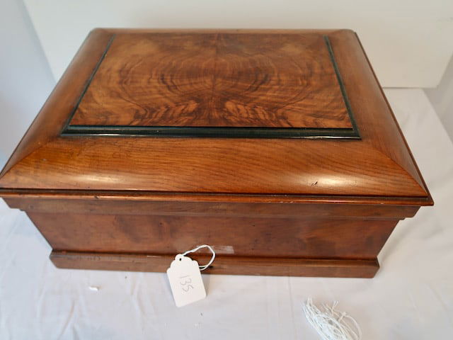 Large Fancy Shyman Silverware Box (1 of 2)
