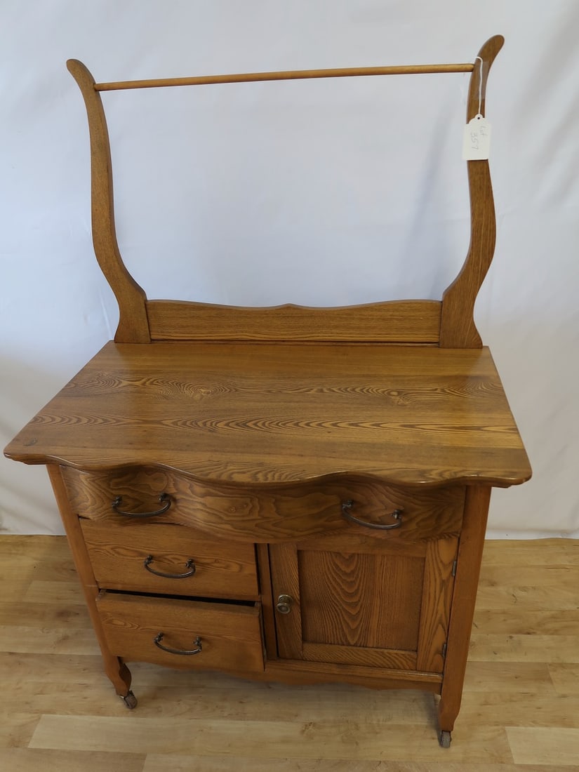 Refinished Oak Commode w/ Towel Bar (1 of 3)