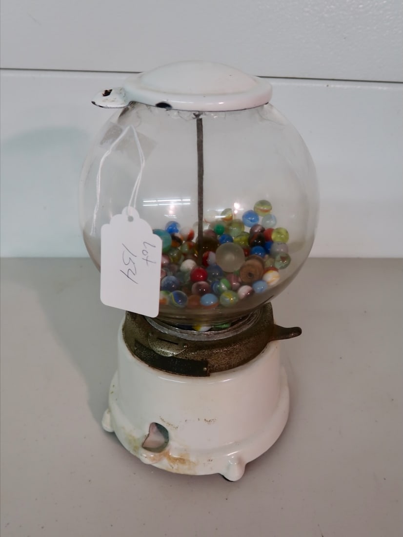 1 Cent White Porcelain Gum Ball Machine (1 of 3)