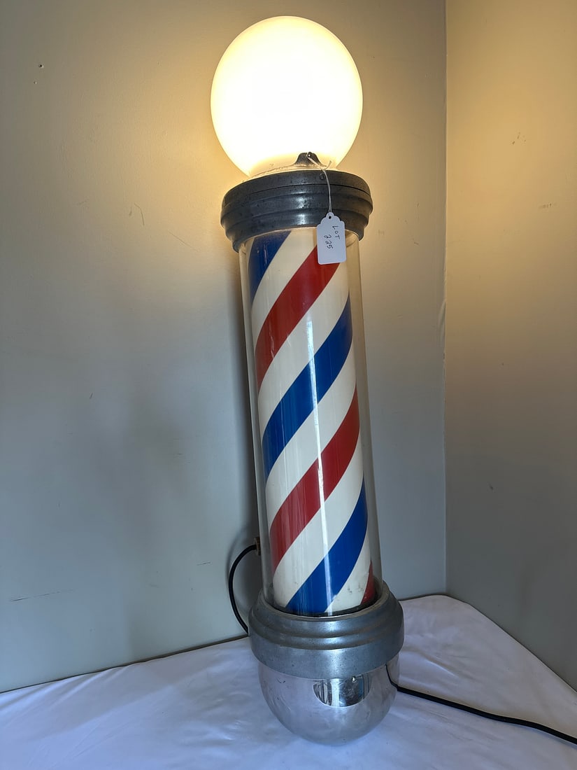 Vintage Barber Pole Light (1 of 7)