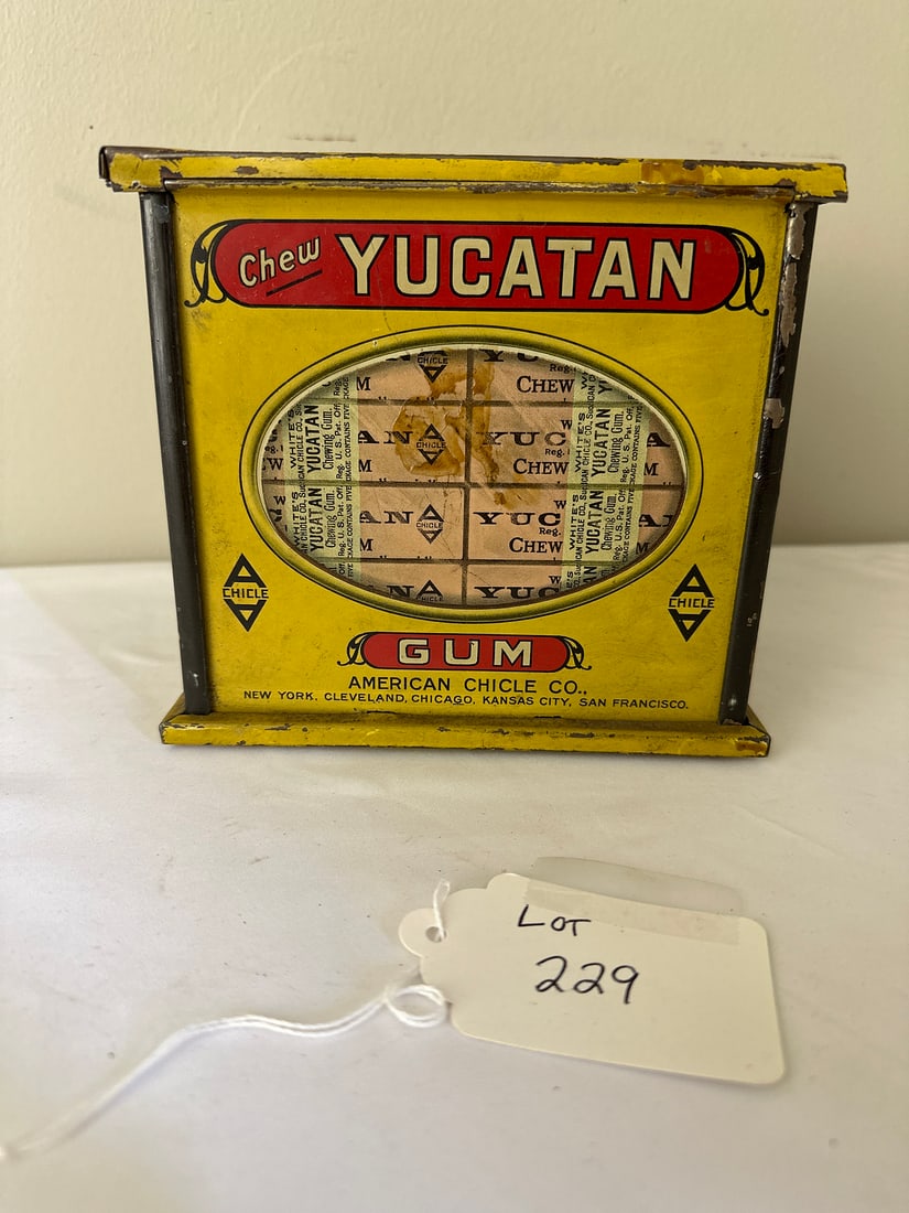 Vintage Yucatan Chewing Gum Advertising Tin (1 of 6)