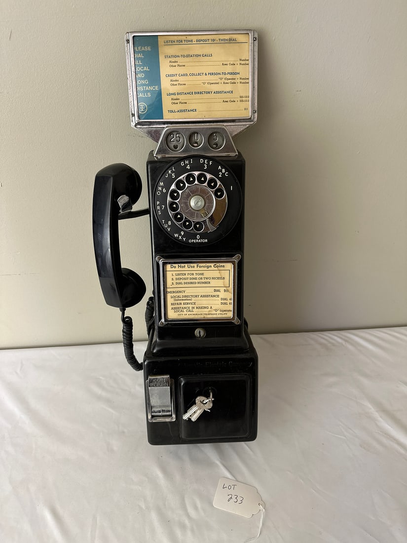 Vintage Rotary Payphone Automotive Electric Company (1 of 7)