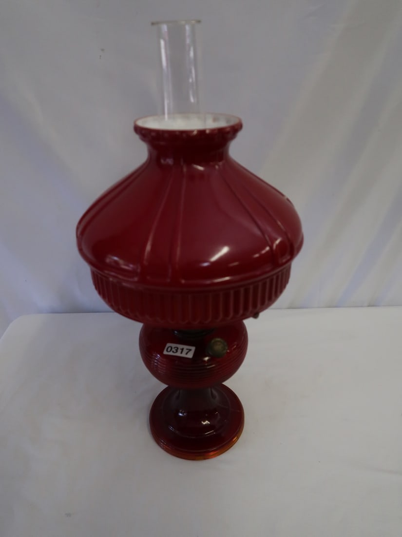 Red Bee Hive Antique Aladdin Lamp w/ Shade (1 of 3)